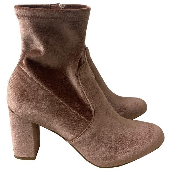 steve madden pink heels with fur