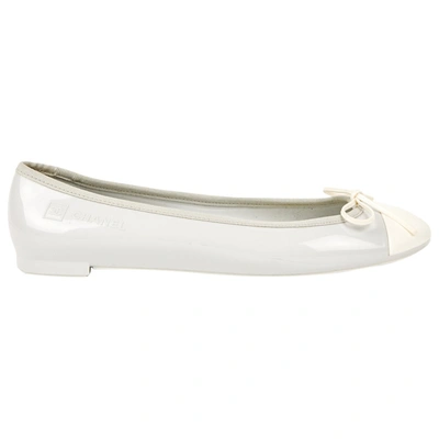 Pre-owned Chanel Grey Rubber Ballet Flats