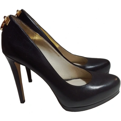 Pre-owned Michael Kors Leather Heels In Black