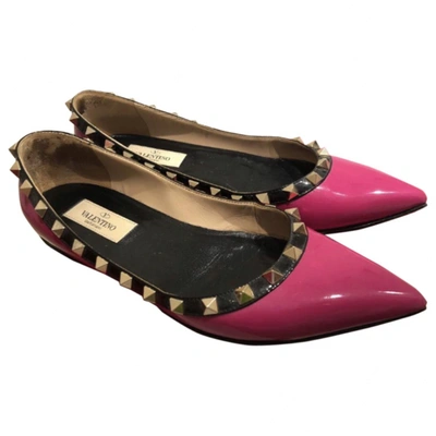 Pre-owned Valentino Garavani Patent Leather Ballet Flats In Pink