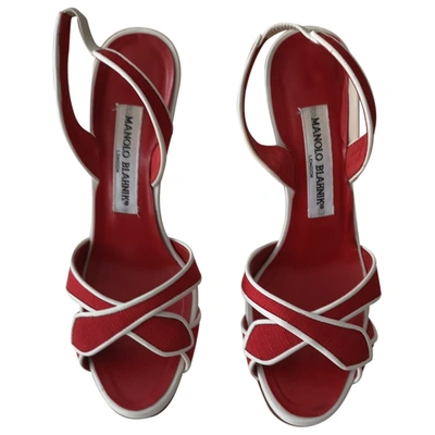 Pre-owned Manolo Blahnik Red Cloth Sandals