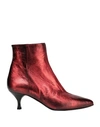Strategia Ankle Boots In Red