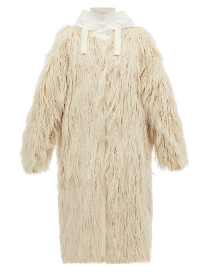 Moncler Bouregreg Faux-shearling Overlay Quilted Coat In Ivory