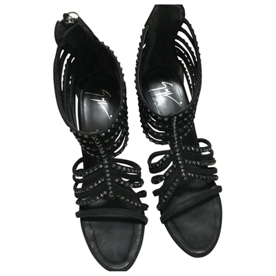 Pre-owned Giuseppe Zanotti Heels In Black