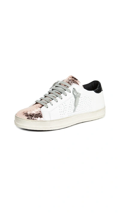 P448 E9 John Perforated Sneakers In White