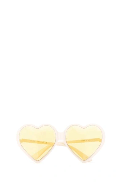 Gucci Eyewear Heart Shaped Sunglasses In 9044