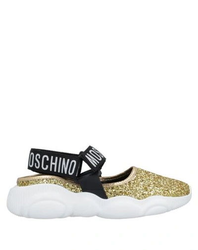 Moschino Sneakers In Gold