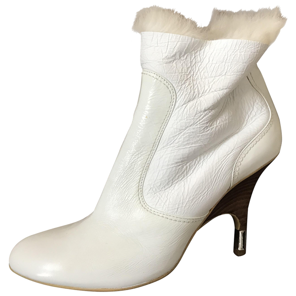 Pre-owned Giuseppe Zanotti White Fur Ankle Boots | ModeSens