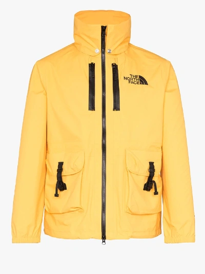The North Face Black Label Kapuzenjacke Mit Aufgesetzten Taschen In Yellow