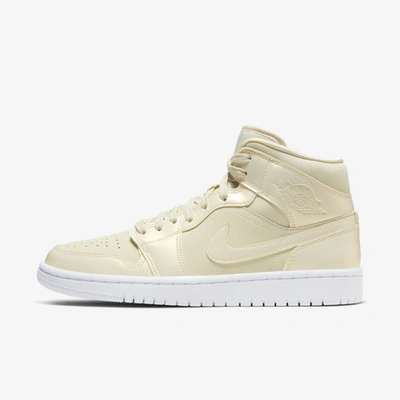 Jordan 1 Mid Se Sneaker In Fossil/white/fossil