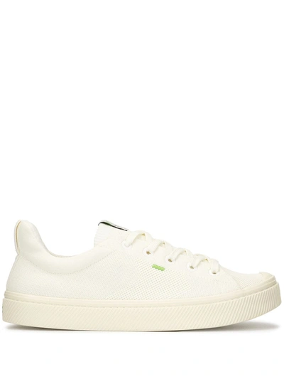 Cariuma Ibi Low-top Knit Sneakers In White