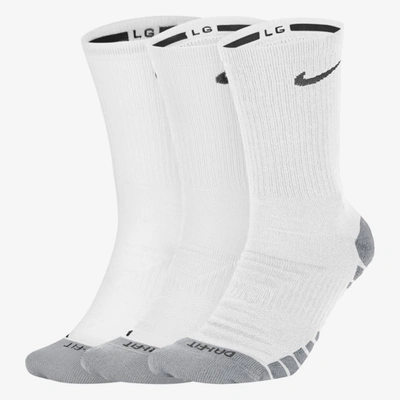 Nike Everyday Max Cushioned Training Crew Socks In White