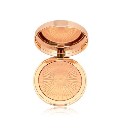 Charlotte Tilbury Magic Star Highlighter