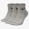 Nike Everyday Plus Training Cushion Ankle Socks (3 Pairs) In Grey