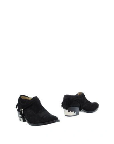 Toga Ankle Boot In Black