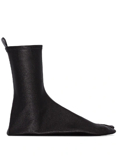 Jil Sander Split Toe Boots In Black