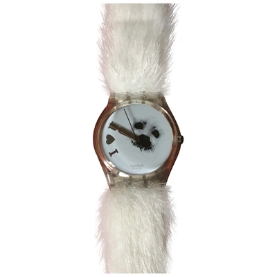 Pre-owned Swatch Watch In White