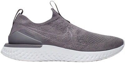 Pre-owned Nike Epic Phantom React Flyknit Icon Clash Gunsmoke (women's) In Gunsmoke/gunsmoke/white