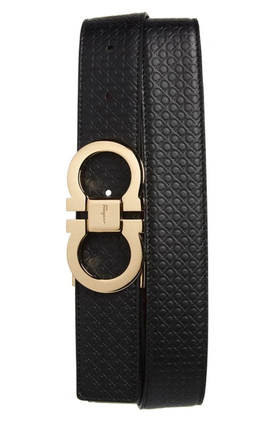 Ferragamo Gancini Embossed Reversible Leather Belt In Black/ Wine