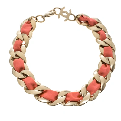 Pre-owned Chanel Pink Fabric Gold Tone Chain Link Choker Necklace