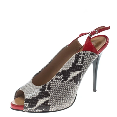 Pre-owned Giuseppe Zanotti Monochrome/red Snakeskin Embossed And Patent Leather Slingback Platform Pumps Size 39 In Grey