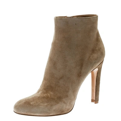 Pre-owned Alexander Mcqueen Gianvito Rossi Beige Suede Ankle Boots Size 42