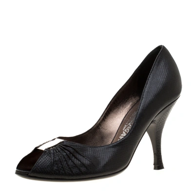 Pre-owned Ferragamo Black Lizard Leather Fiberia Peep Toe Pumps Size 38.5