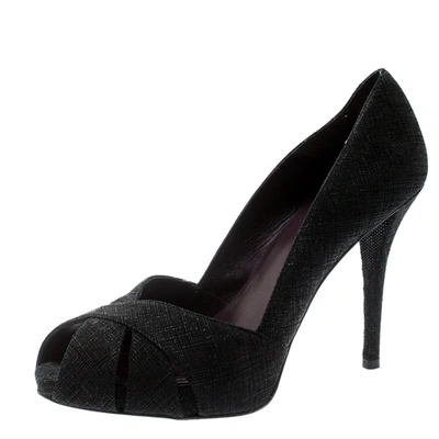 Pre-owned Stuart Weitzman Black Textured Fabric Criss Cross Open Toe Platform Pumps Size 39