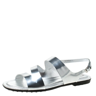 Pre-owned Tod's Metallic Silver Leather Flat Sandals Size 37.5