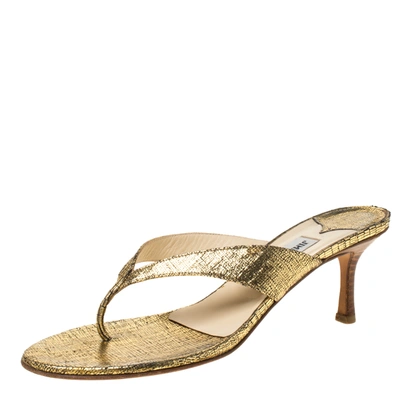 Pre-owned Jimmy Choo Gold Textured Leather Thong Wooden Heel Sandals Size 39.5