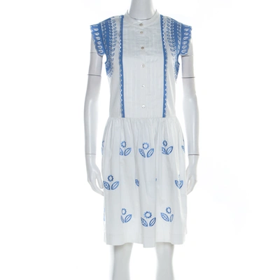 Pre-owned Temperley London White And Blue Embroidered Cotton Scalloped Gilda Dress M