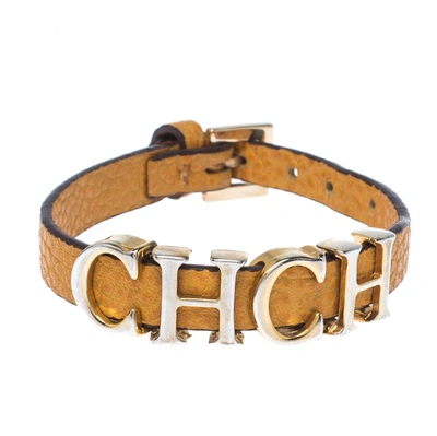 Pre-owned Ch Carolina Herrera Yellow Leather Gold Tone Logo Charm Bracelet