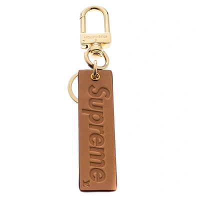 Pre-owned Louis Vuitton Supreme Logo Brown Leather Key Ring / Keychain