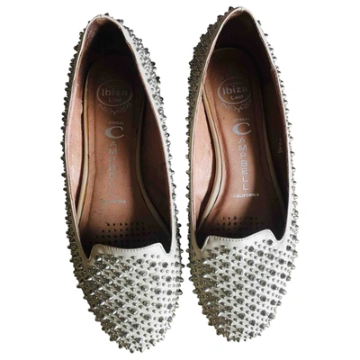 Pre-owned Jeffrey Campbell Leather Flats In Beige