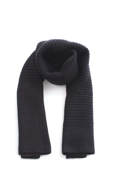 Woolrich Women's Black Wool Scarf