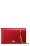 Gucci Petite Leather Wallet On A Chain In Hibiscus Red