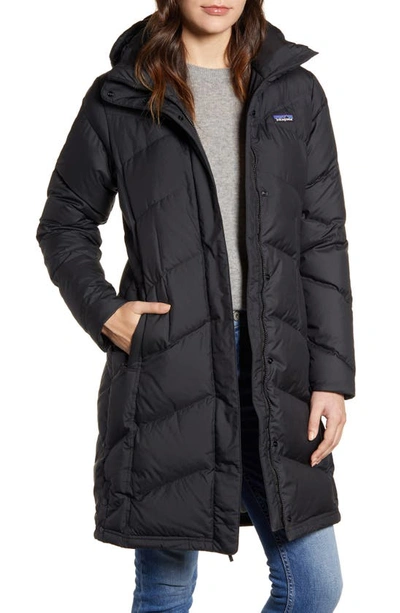 Patagonia Down With It Hooded Down Parka In Black