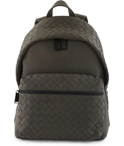 Bottega Veneta Mens Intrecciato Leather Backpack In Grey In Light Graphite