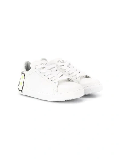 2 Star Kids' Star Print Detail Sneakers In White
