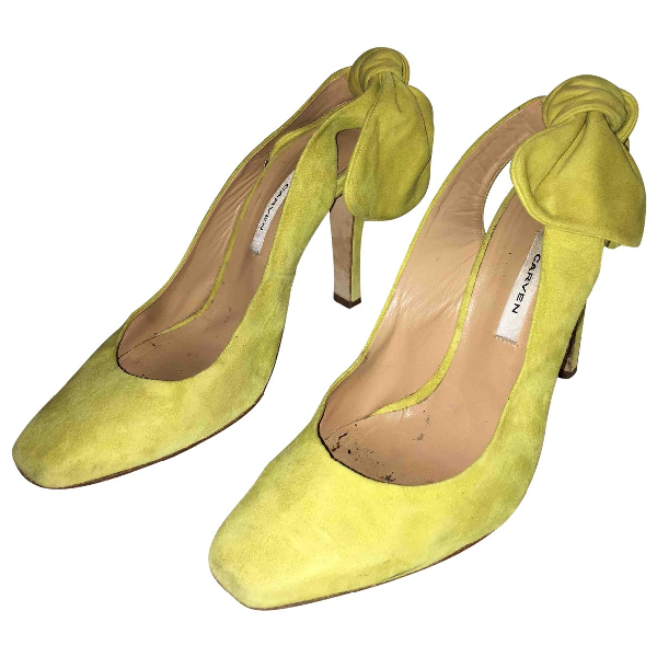 velvet yellow shoes