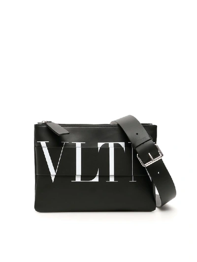Valentino Garavani Vltn Crossbody Bag In Nero Bianco (black)