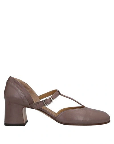 Pomme D'or Pump In Dove Grey