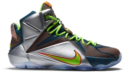 Lebron 12 outlet crimson
