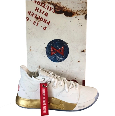 Grifo Adición considerado Pre-owned Nike Pg 3 Nasa White (special Box) In White/metallic Gold |  ModeSens
