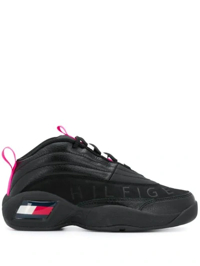 Tommy Hilfiger Low-top Sneakers In Black