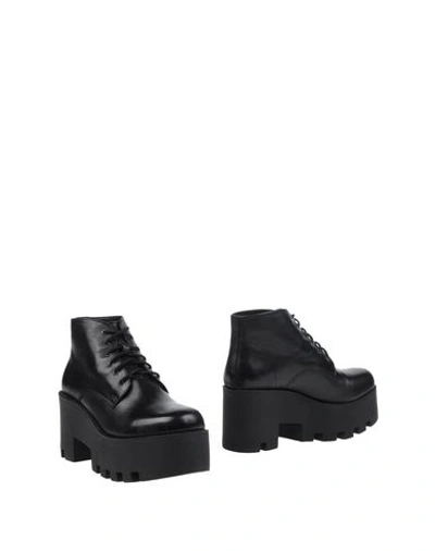 Windsor Smith Ankle Boots In Black