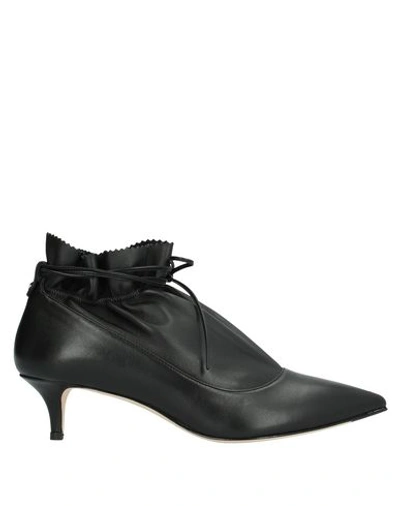 Alexander White Ankle Boots In Black