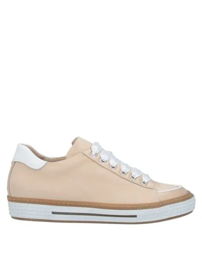 Eleventy Sneakers In Camel