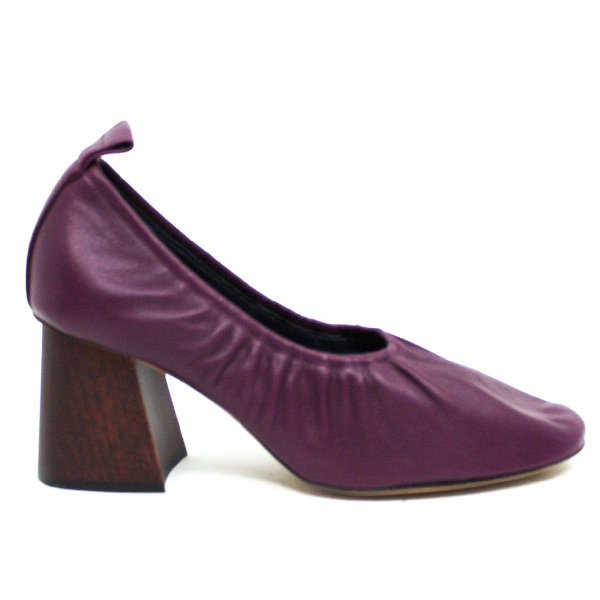 most comfortable shoes for plus size