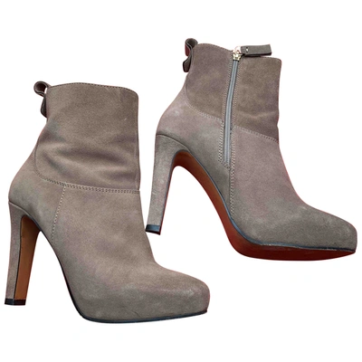 Pre-owned Hugo Boss Leather Ankle Boots In Camel